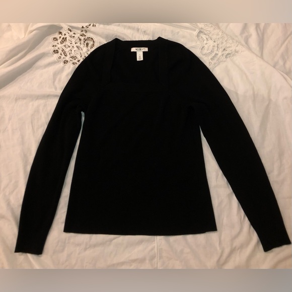 White House Black Market sweater by White House Black market EUC size large - Picture 13 of 15